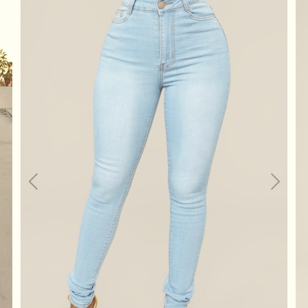 FashionNova High Waisted Light-wash Skinny Jean